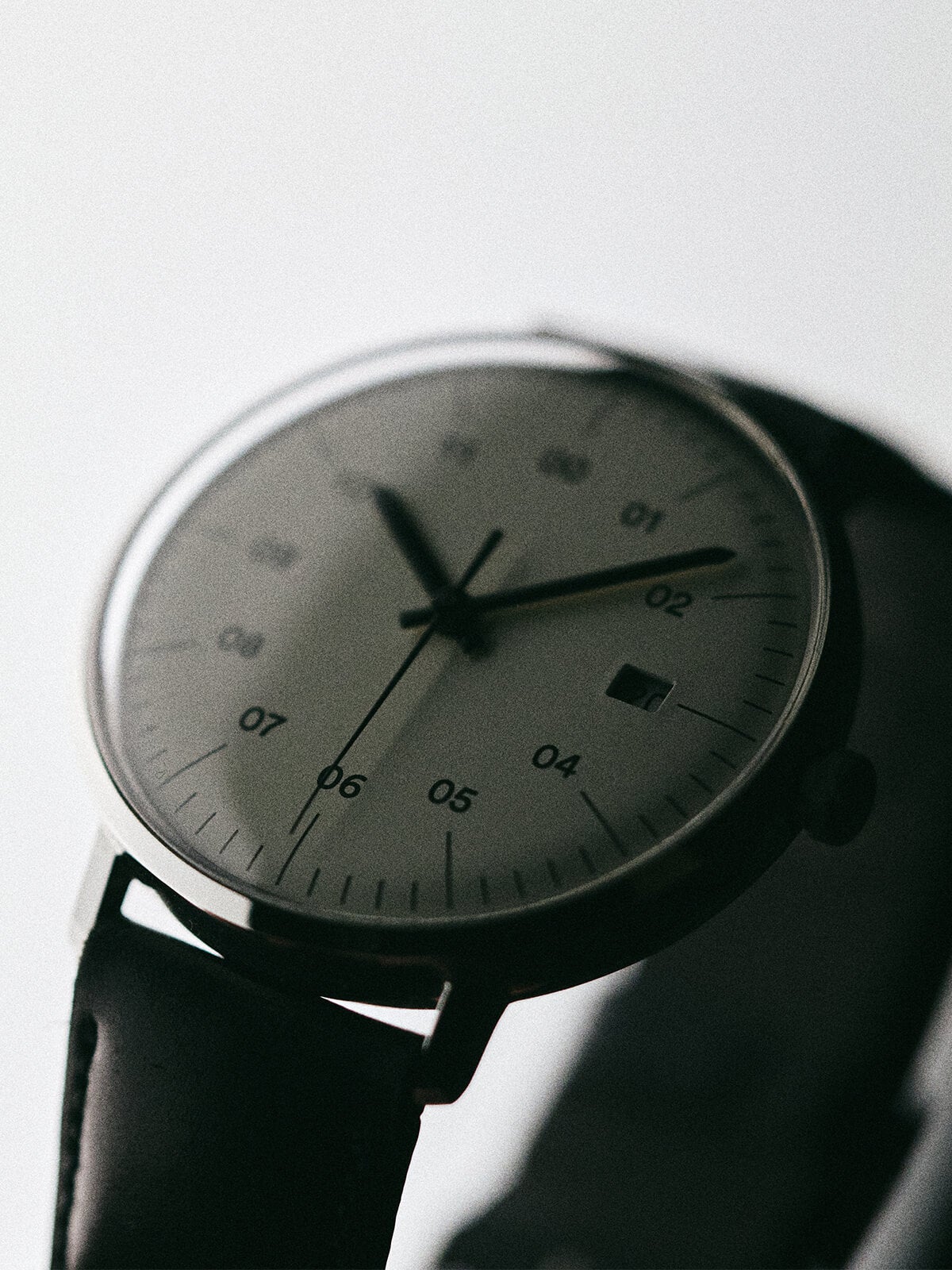 SK02-38mm / SS SILVER MIRROR FINISH / WHITE DIAL / BLACK CORDOVAN